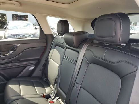 Certified 2024 Lincoln Corsair AWD w/ Equipment Group 101A image 24