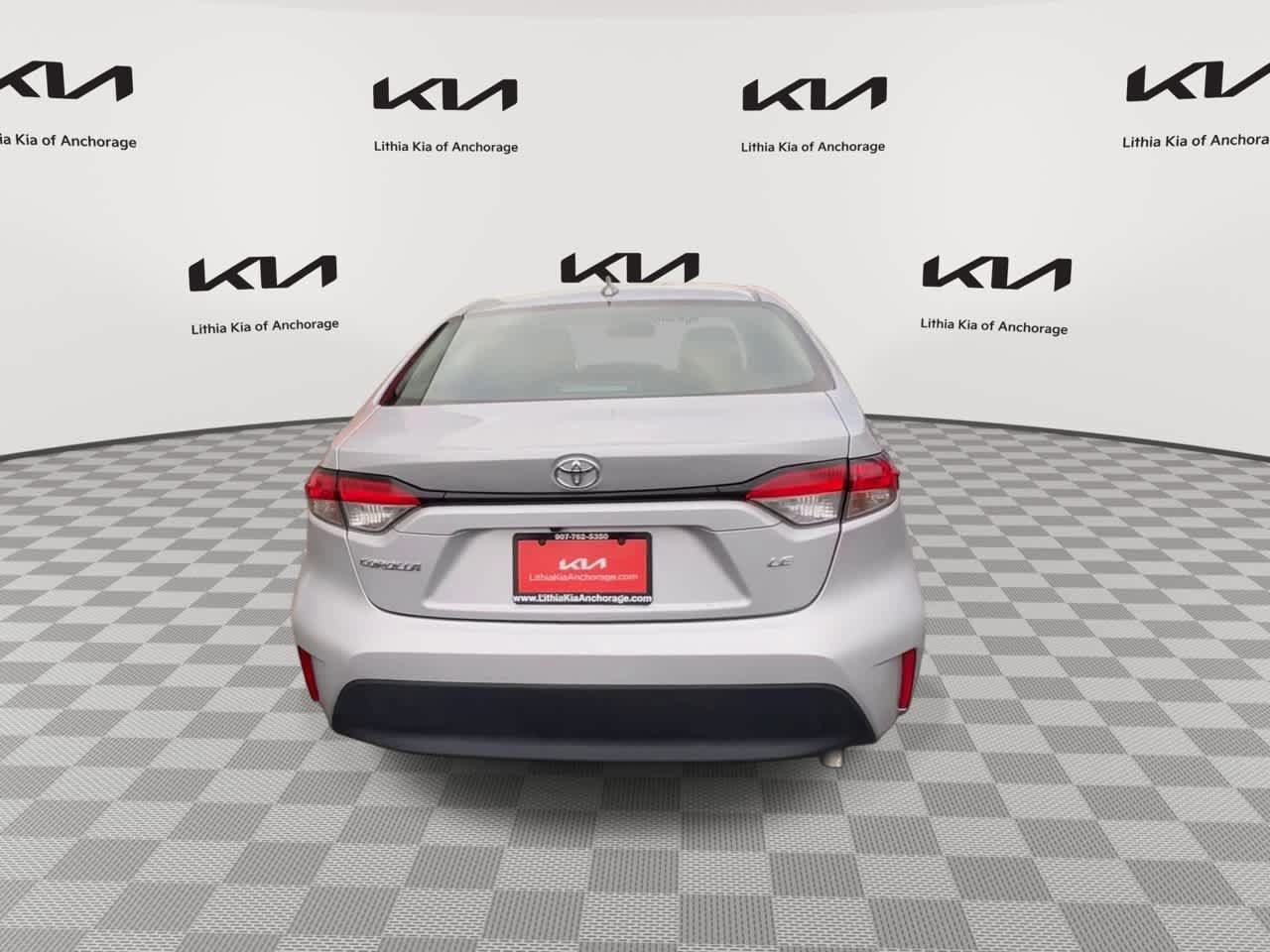 Used 2023 Toyota Corolla LE FWD image 7