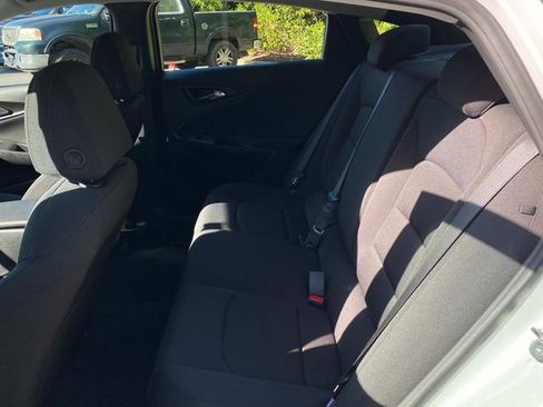 Used 2023 Chevrolet Malibu LS w/ Driver Confidence Package FWD image 9