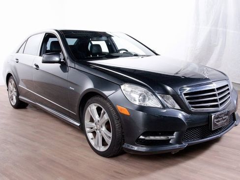 Used 2012 Mercedes-Benz E 350 4MATIC Sedan image 3