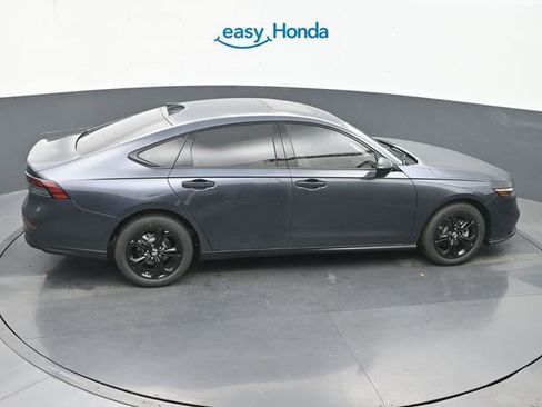 New 2025 Honda Accord SE image 23