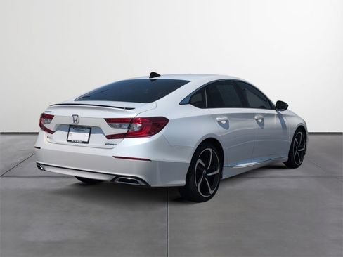 Used 2022 Honda Accord Sport image 5