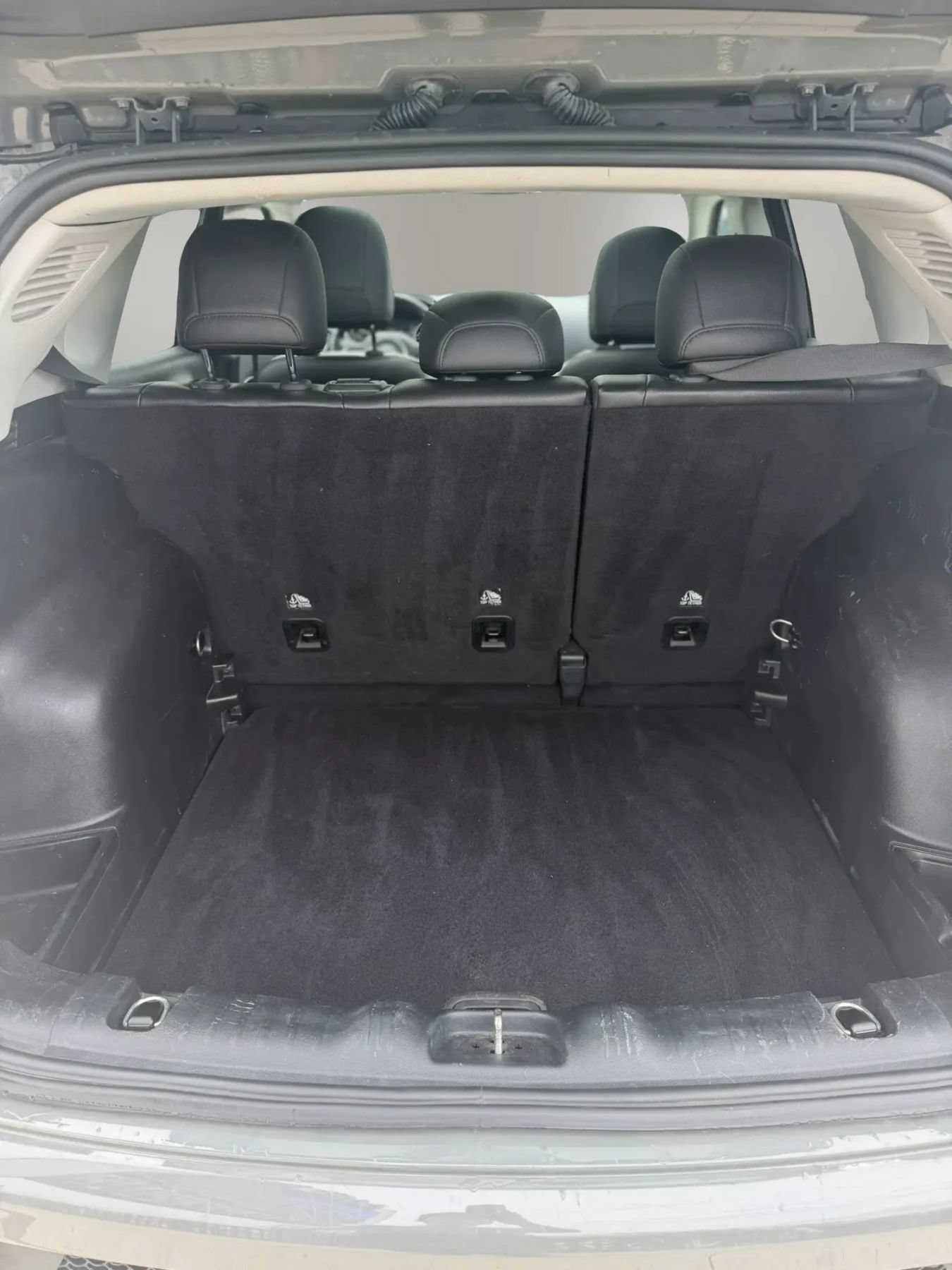 Used 2020 Jeep Compass Limited AWD/4WD image 19