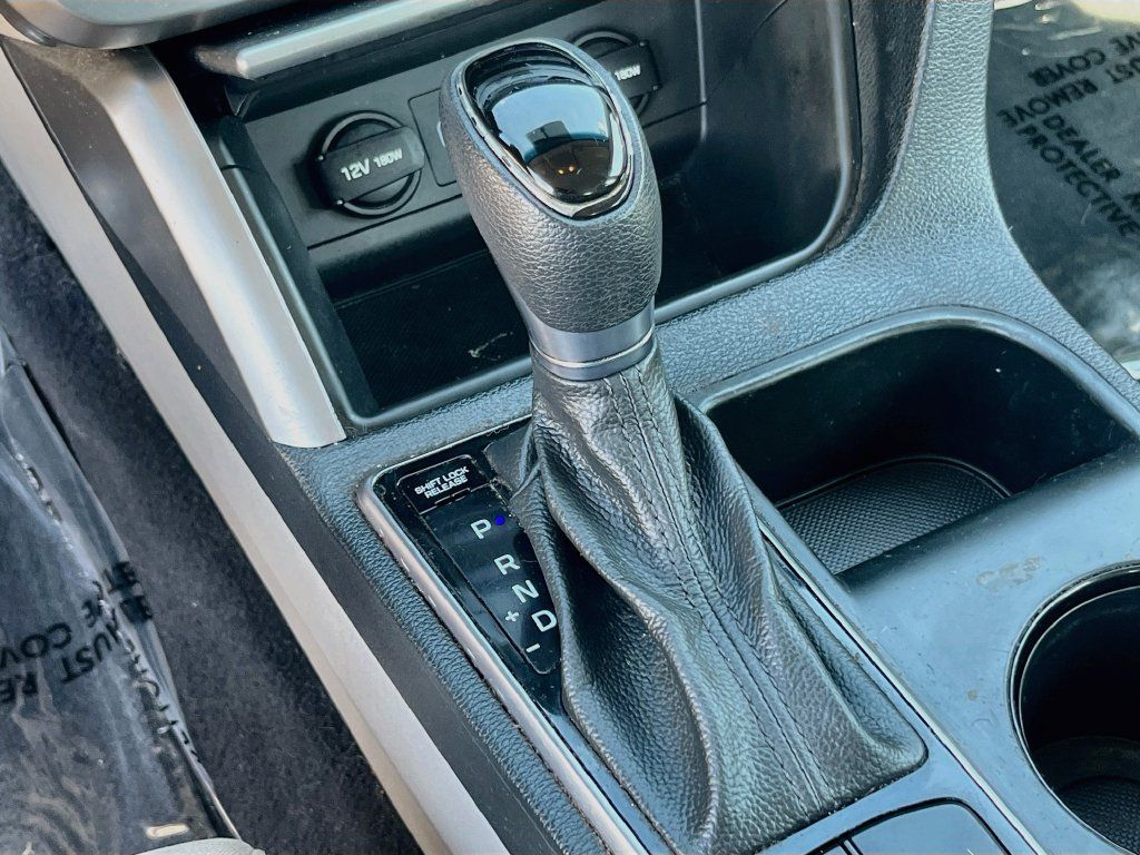 Used 2016 Hyundai Sonata SE FWD image 15