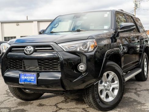 Used 2023 Toyota 4Runner SR5 Premium image 1