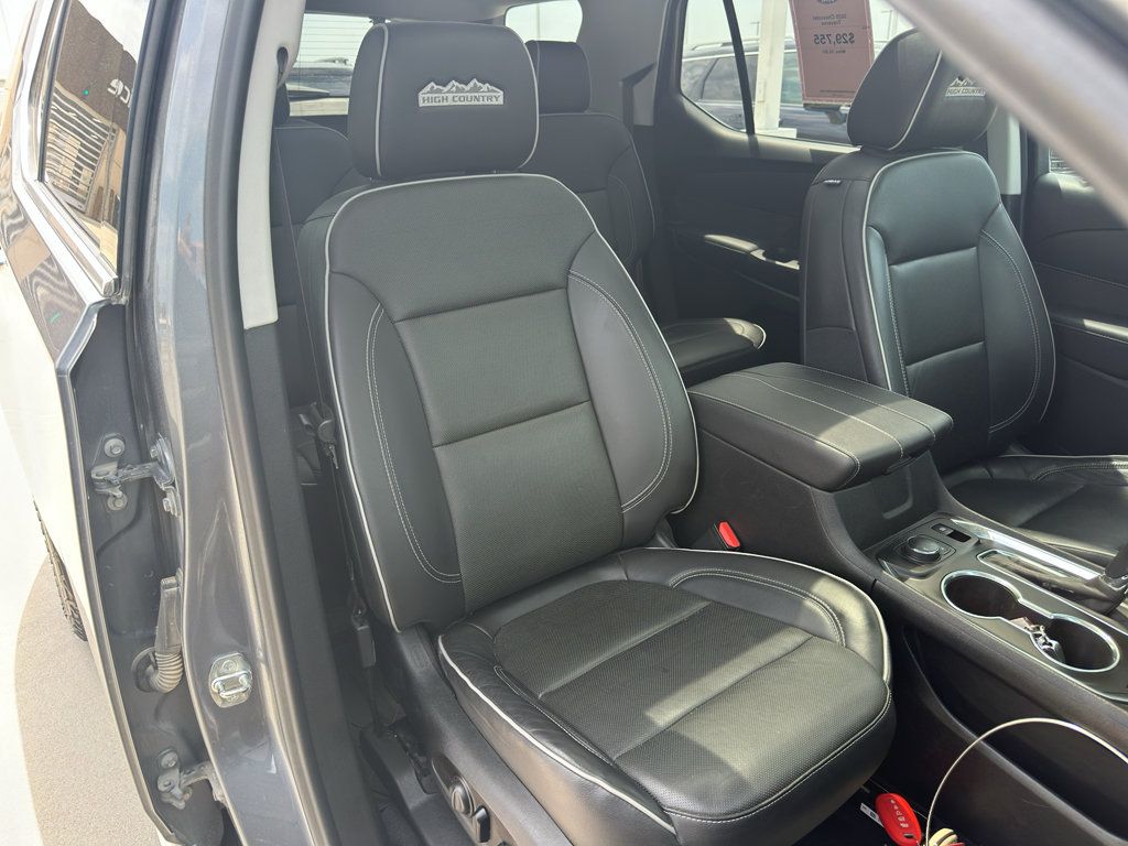Used 2020 Chevrolet Traverse High Country AWD/4WD image 32