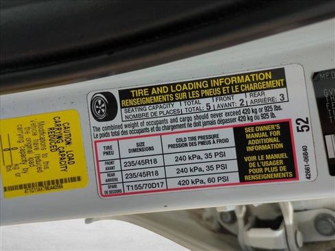 Used 2021 Toyota Camry SE FWD image 14