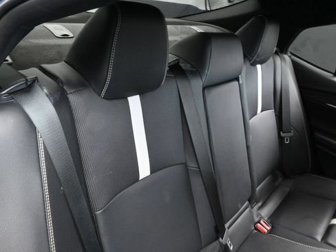 Used 2025 Toyota Camry SE FWD image 38