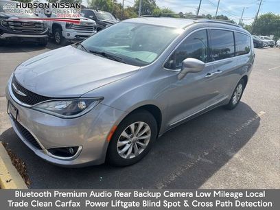 Used 2019 Chrysler Pacifica Touring-L