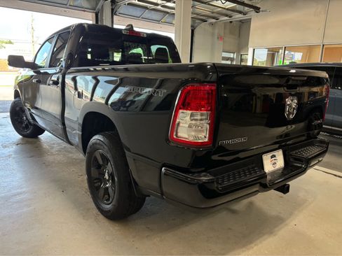 Used 2023 RAM 1500 Big Horn AWD/4WD image 4