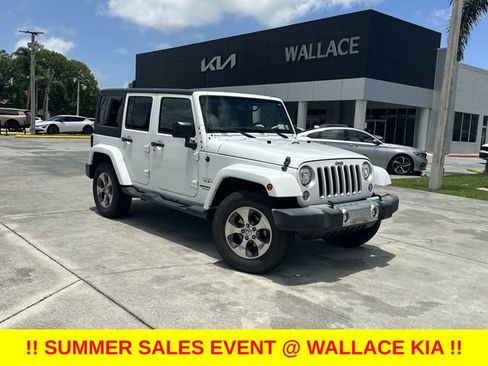 Used 2017 Jeep Wrangler Unlimited Sahara w/ Connectivity Group AWD/4WD image 1