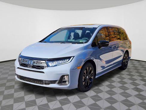 New 2026 Honda Odyssey Sport-L image 2