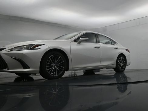 Used 2022 Lexus ES 300h w/ Premium Package FWD image 20
