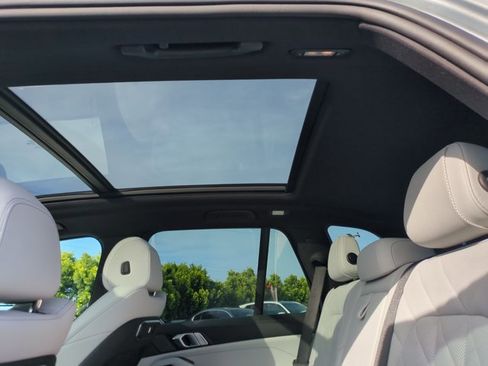 Certified 2026 BMW X5 xDrive40i w/ M Sport Package image 20