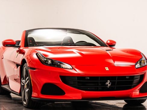 Used 2023 Ferrari Portofino M image 3