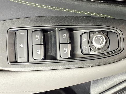 Certified 2021 Subaru Outback Onyx Edition XT w/ Popular Package #2 image 16