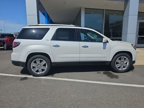 Used 2017 GMC Acadia Limited SLT AWD/4WD image 15