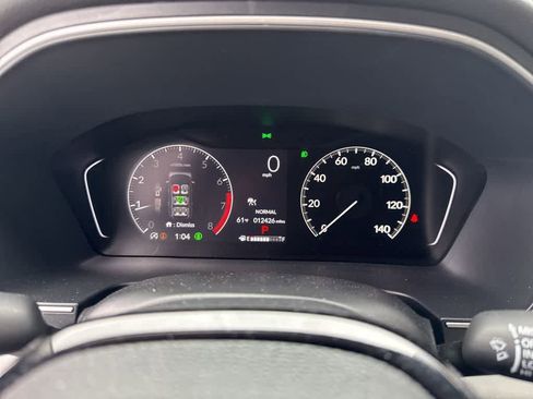 Used 2025 Honda Pilot Touring image 12