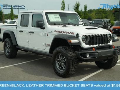 New 2026 Jeep Gladiator Mojave w/ Steel Bumper Group