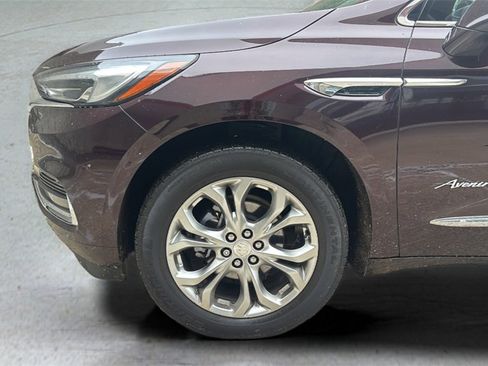 Used 2020 Buick Enclave Avenir w/ Avenir Technology Package image 9