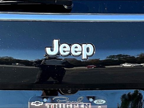 New 2025 Jeep Grand Cherokee L Laredo w/ Luxury Tech Group I image 9