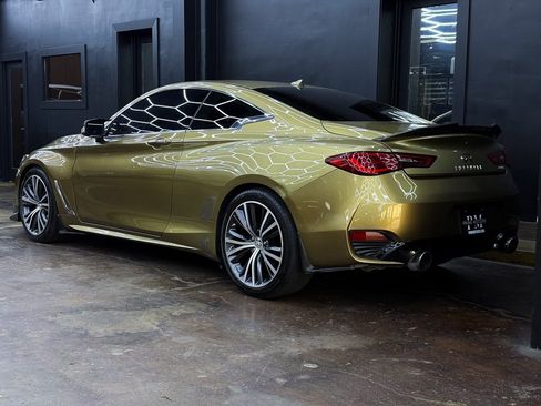 Used 2018 INFINITI Q60 3.0t Luxe image 7