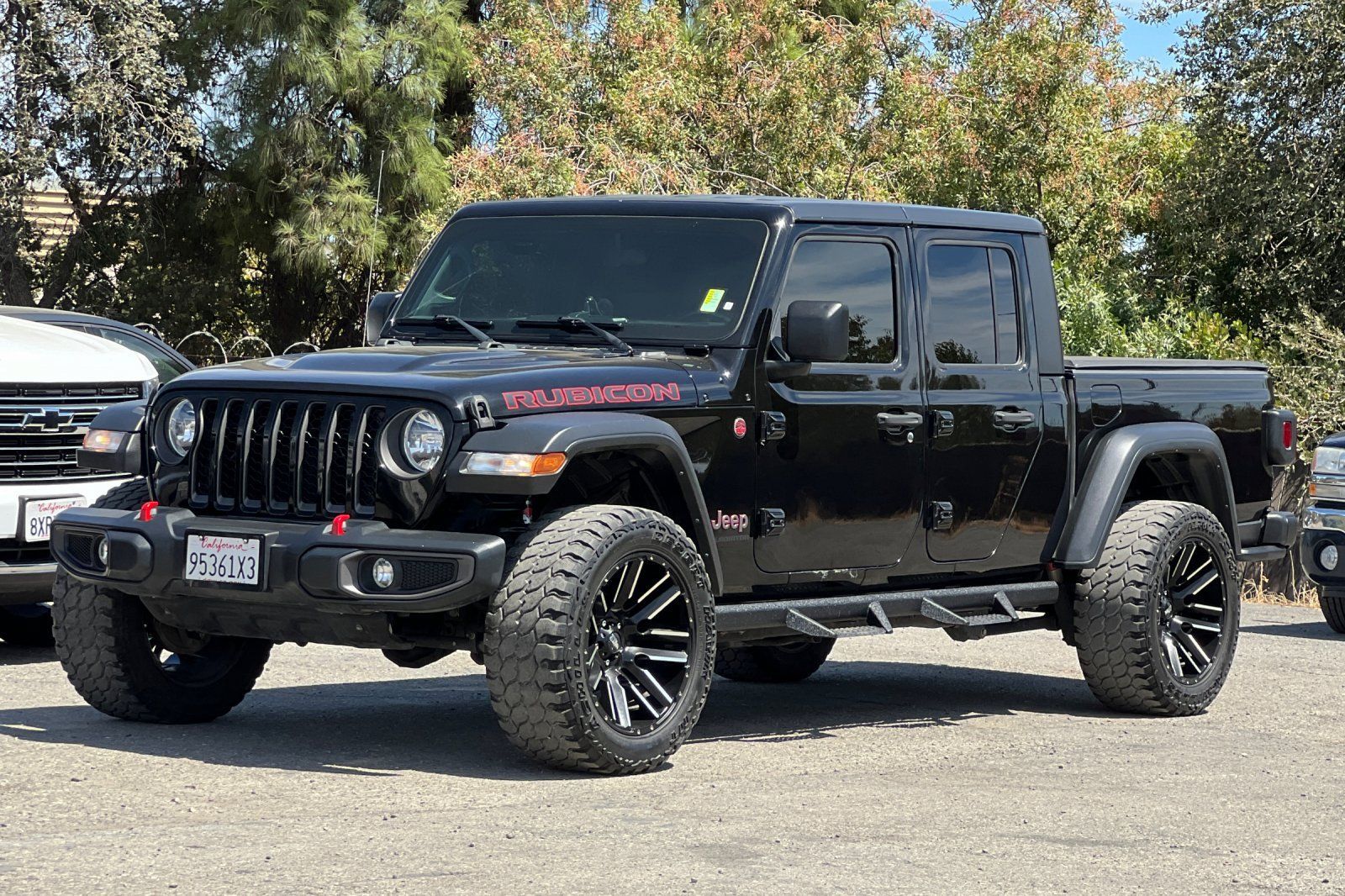 Used 2021 Jeep Gladiator Rubicon w/ Trailer Tow Package AWD/4WD image 8