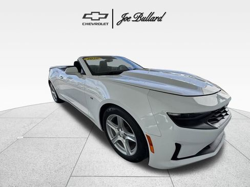 Used 2020 Chevrolet Camaro LT image 15