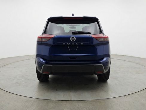 Used 2025 Nissan Rogue SV FWD image 7