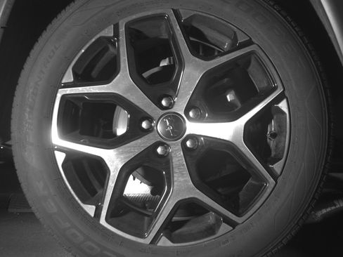 Used 2025 Jeep Compass Limited image 15