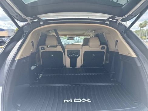 Used 2026 Acura MDX w/ Technology Package FWD image 10