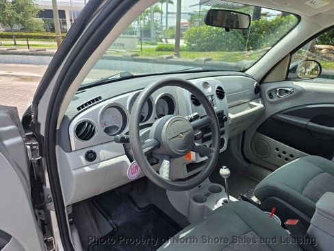Used 2007 Chrysler PT Cruiser Touring w/ Fleet Value Group I FWD image 11