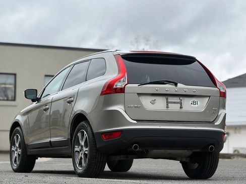Used 2012 Volvo XC60 T6 AWD/4WD image 5