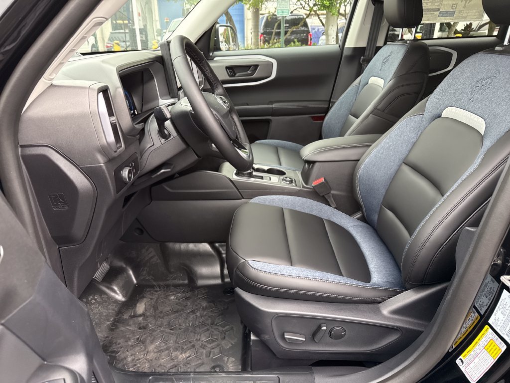 New 2026 Ford Bronco Sport Outer Banks w/ Sasquatch Outer Banks Package AWD/4WD image 20