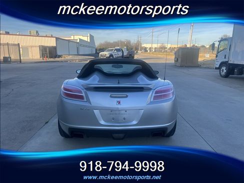Used 2009 Saturn Sky Red Line image 4