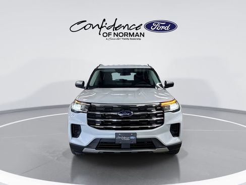 New 2026 Ford Explorer Active AWD/4WD image 2