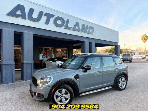 Used 2017 MINI Cooper Countryman FWD image 1