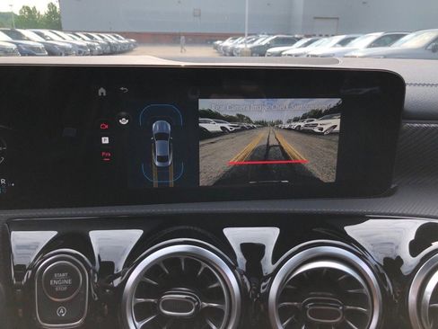 Used 2025 Mercedes-Benz CLA 250 4MATIC image 24