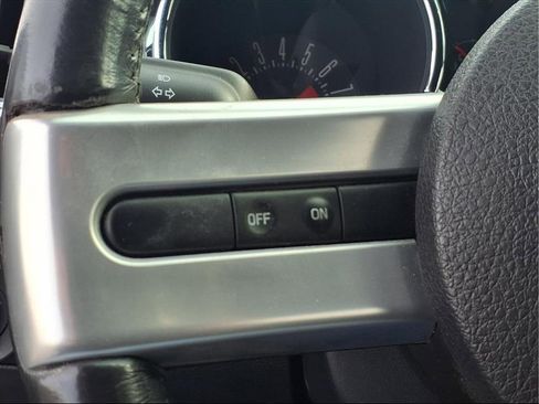 Used 2007 Ford Mustang GT Premium image 10