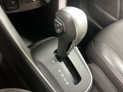 Used 2018 Chevrolet Trax LT w/ LT Convenience Package image 16