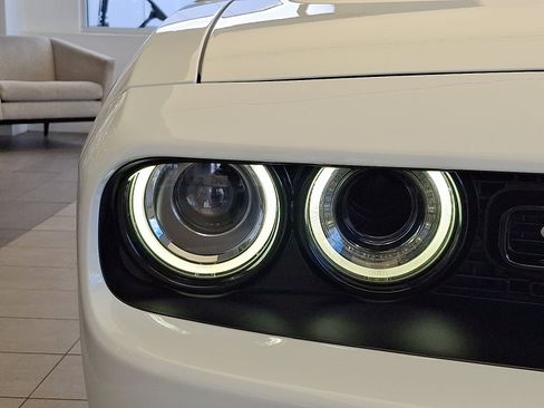 Used 2022 Dodge Challenger R/T Scat Pack w/ Plus Package image 9