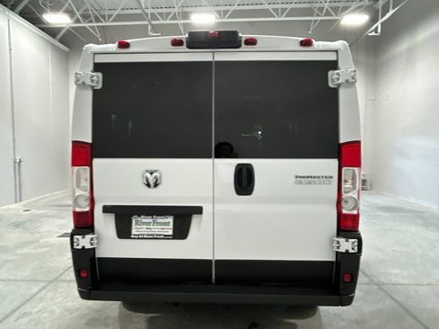 Used 2025 RAM ProMaster 2500 w/ U-Haul Equipment Group FWD image 7