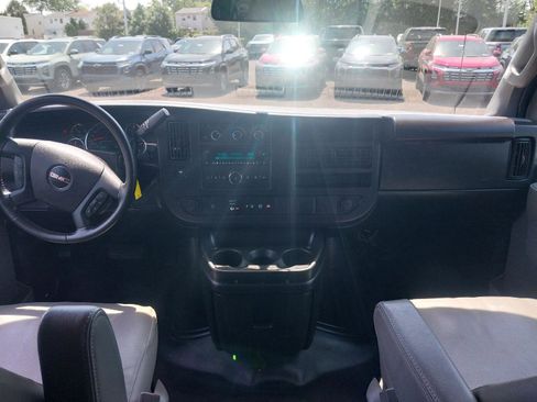 Used 2023 GMC Savana 3500 LS image 14