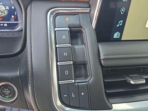 Certified 2023 Chevrolet Tahoe High Country image 23