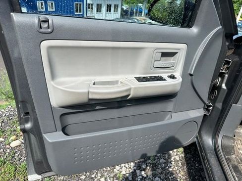 Used 2005 Dodge Dakota SLT AWD/4WD image 8