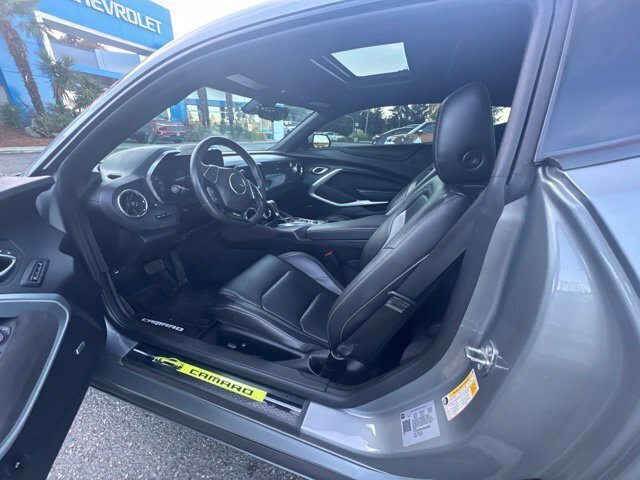Used 2023 Chevrolet Camaro SS RWD image 5