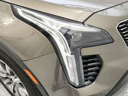 Used 2020 Cadillac XT4 Premium Luxury image 14