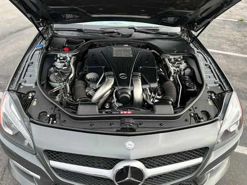 Used 2013 Mercedes-Benz SL 550 w/ Premium Pkg image 46