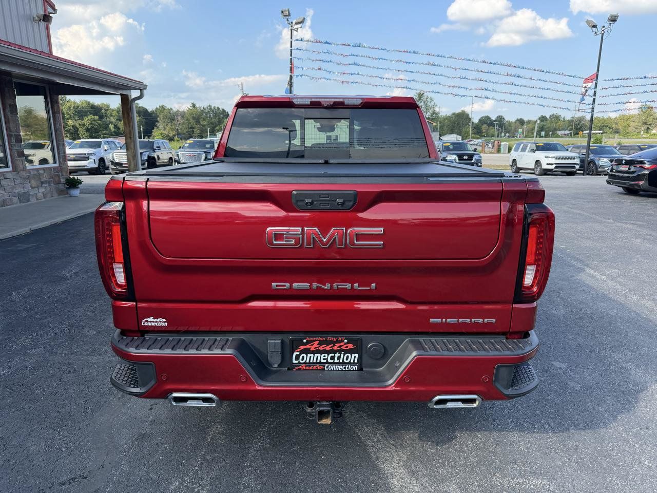 Used 2024 GMC Sierra 1500 Denali w/ Denali Reserve Package AWD/4WD image 5