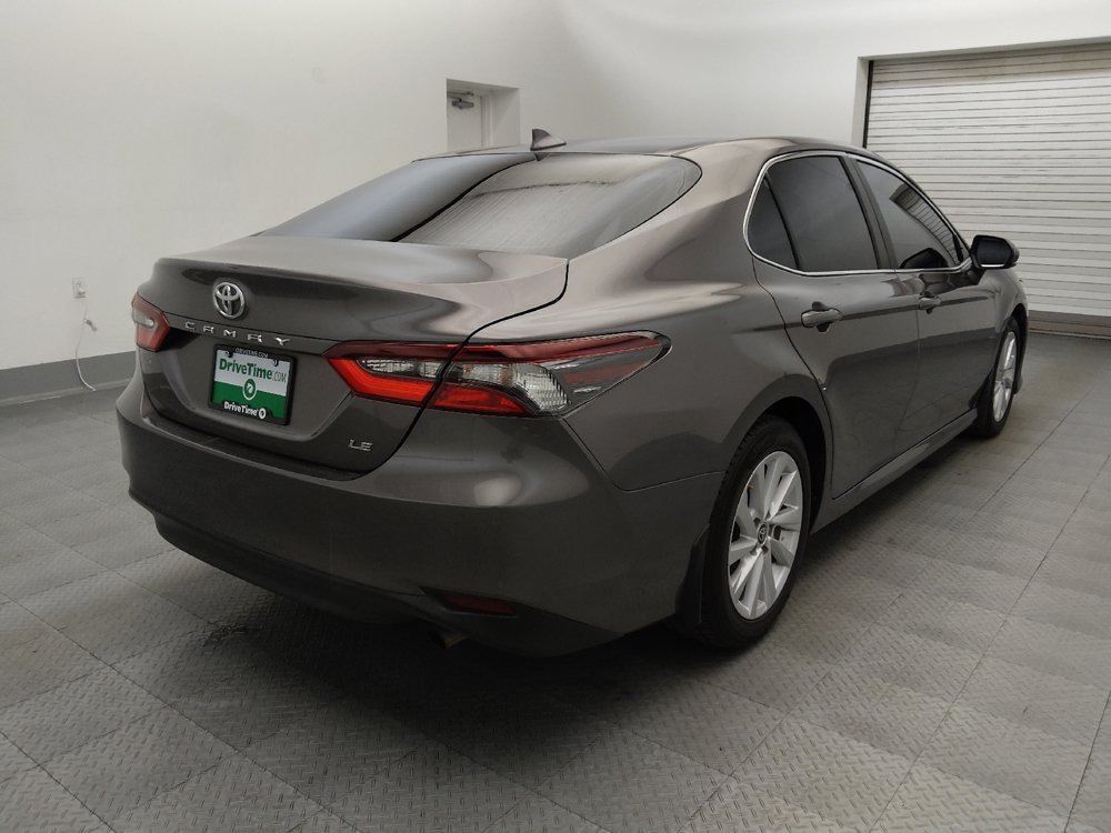 Used 2022 Toyota Camry LE FWD image 9